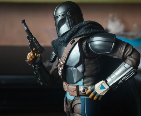 MAFEX 编号208 星球大战：曼达洛人 博·卡坦·克里兹