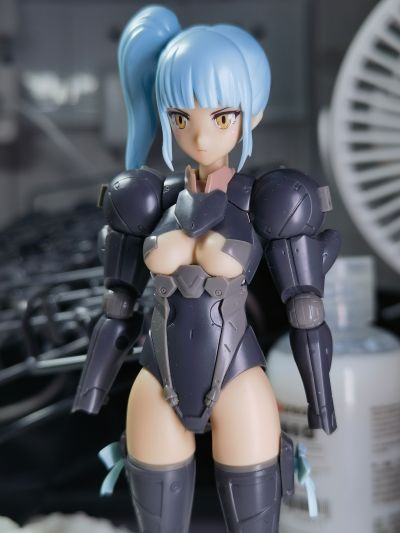 机甲少女 影虎