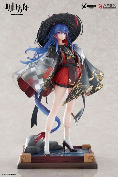 明日方舟 假日威龙陈 万重山