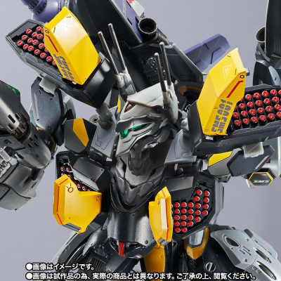 DX超合金 VF-25S 装甲型弥赛亚女武神（奥兹玛·李专用）重生版