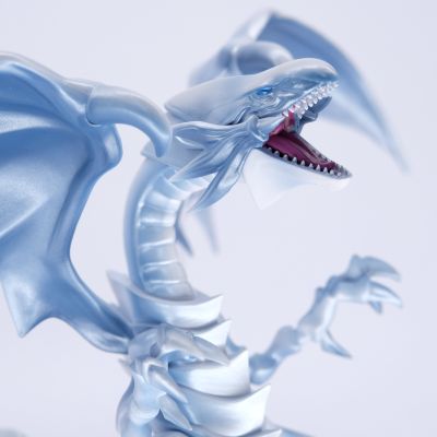 游戏王怪兽之决斗 青眼白龙玩偶