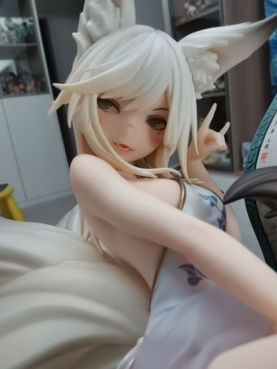 画狐 墨离