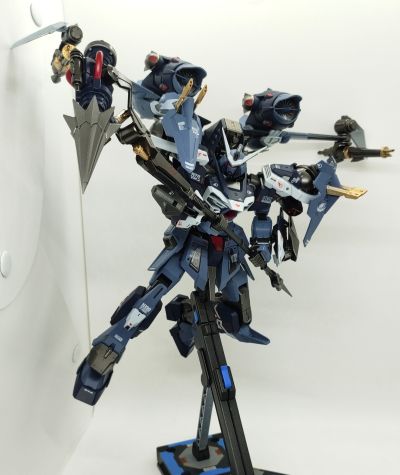 FULL MECHANICS 1/100 翔翼型灾厄高达