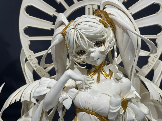 初音未来 feat. 米山舞