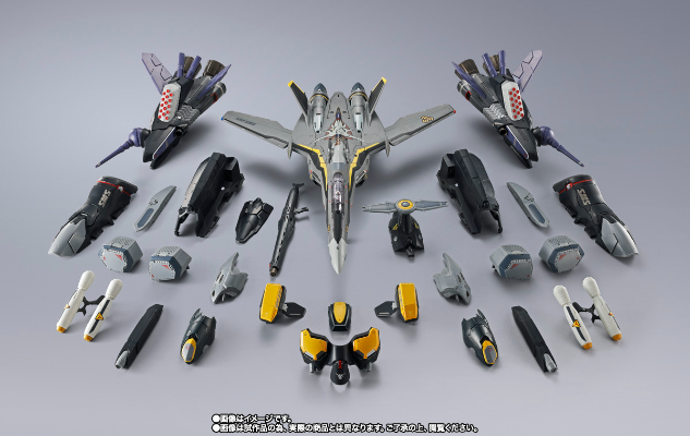 DX超合金 VF-25S 装甲型弥赛亚女武神（奥兹玛·李专用）重生版