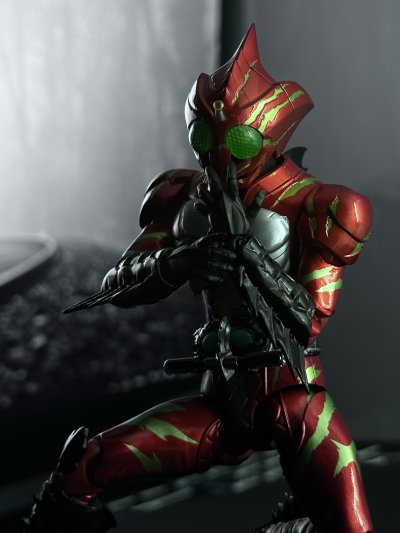 S.H.Figuarts  假面骑士亚马逊阿尔法