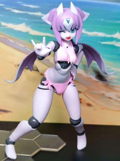 机械新人类 MLL-V2 素体 玛卡翁