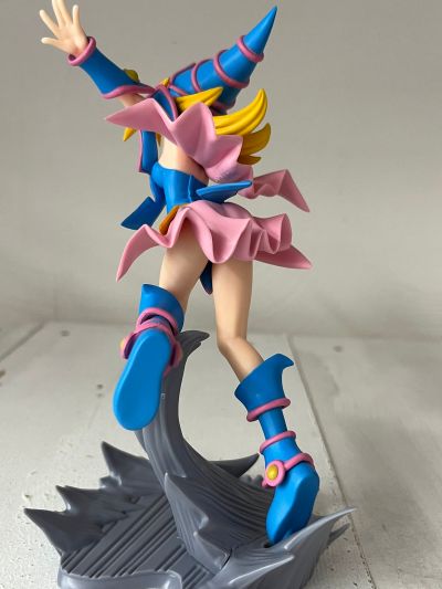 战光绝景 游戏王动画片系列  黑魔导女孩