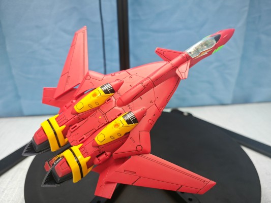 HG  1/100 VF-19改 烈焰女武神 喇叭装备型