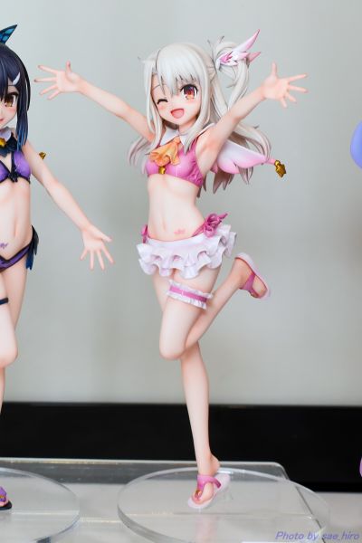 魔法少女伊莉雅 第三季 伊莉雅 与 美游 泳装版 特别套装