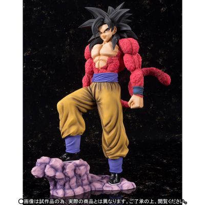 Figuarts ZERO EX 超级赛亚人4 孙悟空