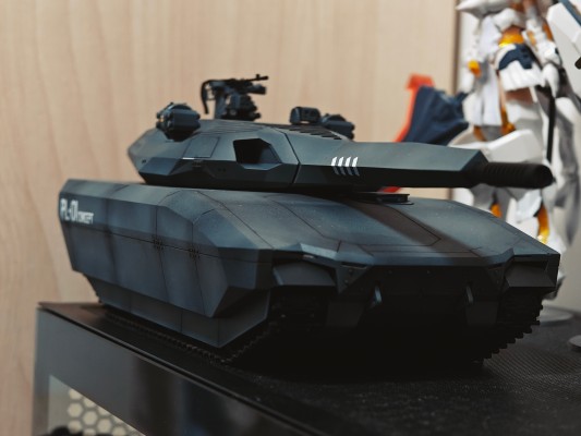 1/35 波兰 PL-01 轻型坦克原型车 “隐形坦克”