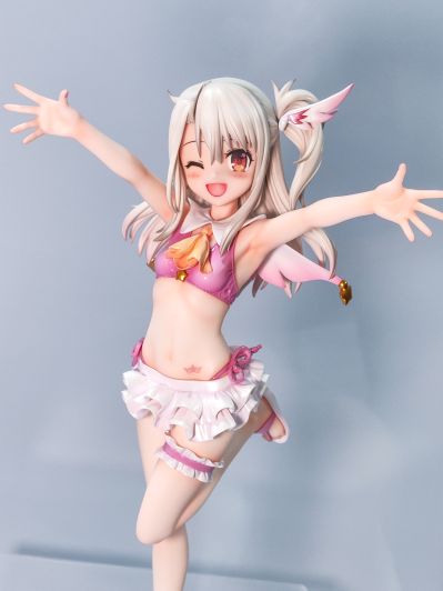 魔法少女伊莉雅 伊莉雅丝菲尔・冯・爱因兹贝伦 泳装