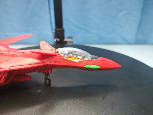 HG  1/100 VF-19改 烈焰女武神 喇叭装备型