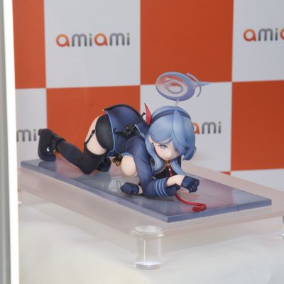 蔚蓝档案 天雨亚子 纪念大厅版