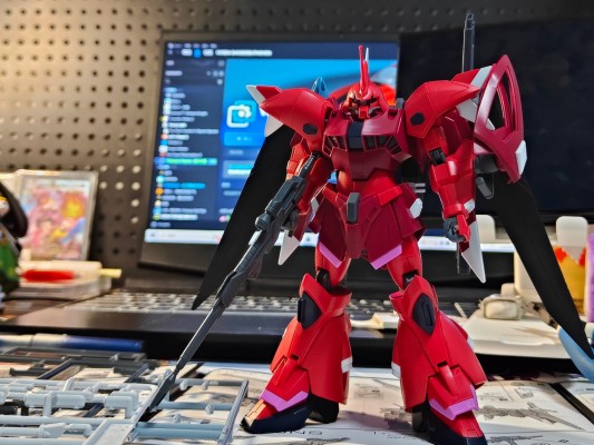 HG 1/144 勇士险兆（露娜玛丽亚·霍克专用机）