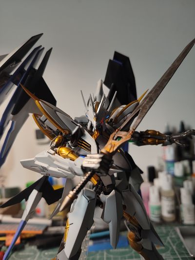 MODEROID 天使与龙的轮舞  VILLKISS