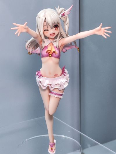 魔法少女伊莉雅 伊莉雅丝菲尔・冯・爱因兹贝伦 泳装