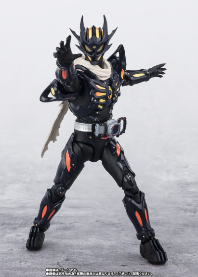 S.H.Figuarts 假面骑士多雷德零式
