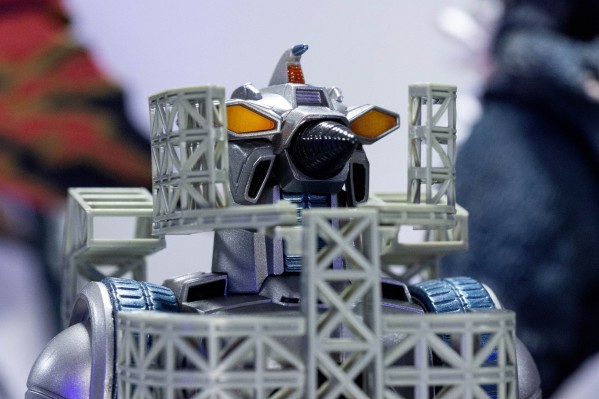 S.H.MonsterArts 摩杰拉 机库出击版