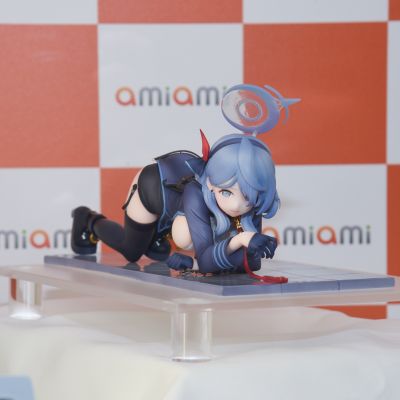蔚蓝档案 天雨亚子 纪念大厅版