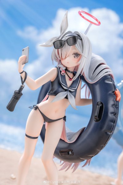 蔚蓝档案 夏日 普拉娜 泳装