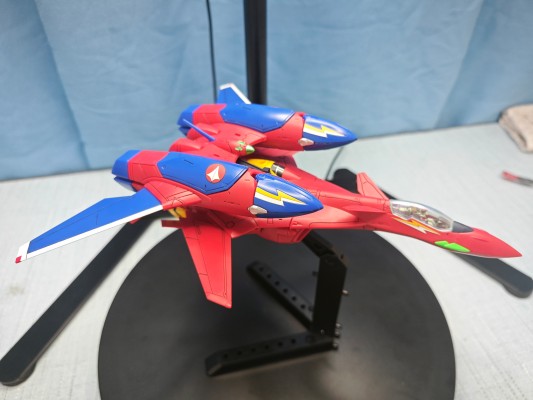 HG  1/100 VF-19改 烈焰女武神 喇叭装备型