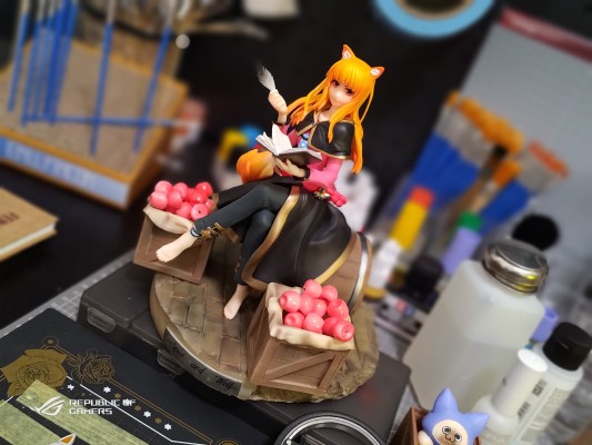 赫萝 裸体版