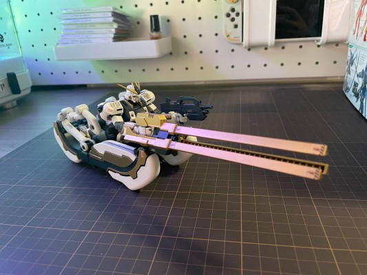 HG 1/144  阿特拉斯高达（高达雷霆宙域战线版）