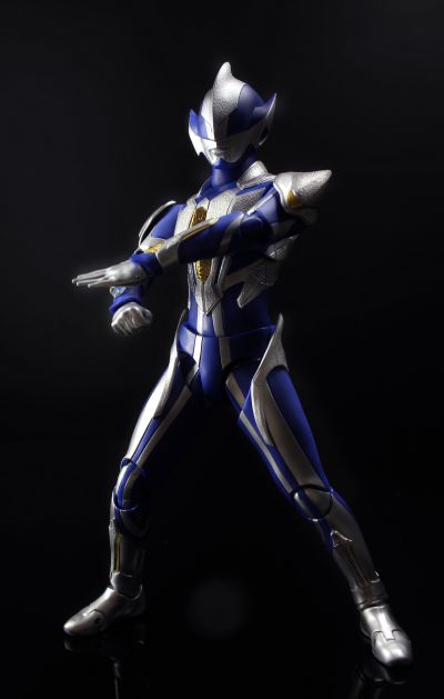 S.H.Figuarts  猎手骑士剑