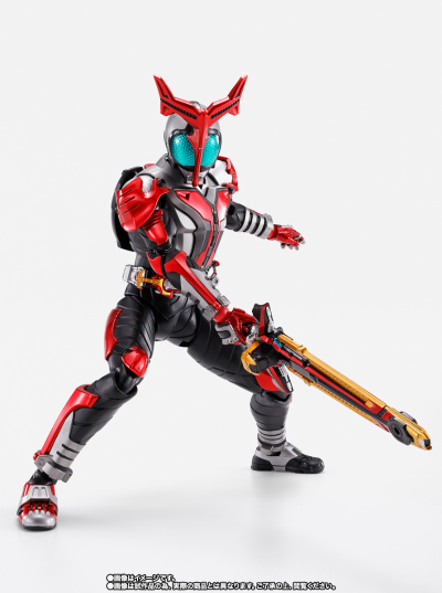 S.H.Figuarts（真骨雕制法）假面骑士甲斗王 超越形态 真骨雕制法10周年纪念版