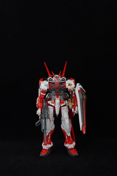 MG  机动战士高达SEED DESTINY ASTRAY R 异端高达红色机(翔翼型装备)