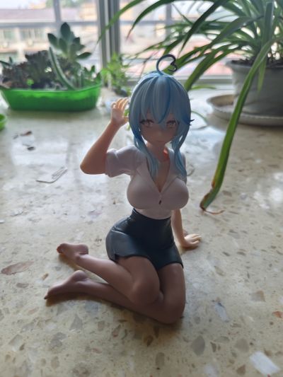 悠闲时光 hololive IF 雪花菈米 办公风格