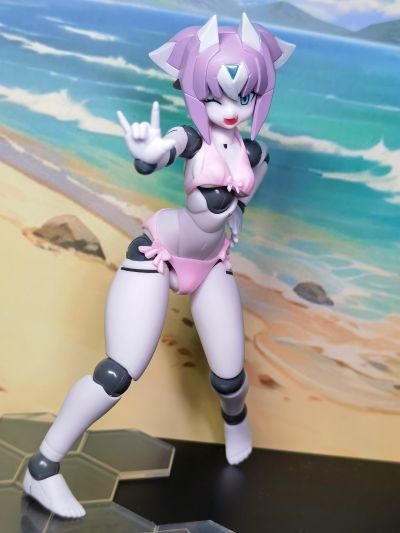 机械新人类 MLL-V2 素体 玛卡翁