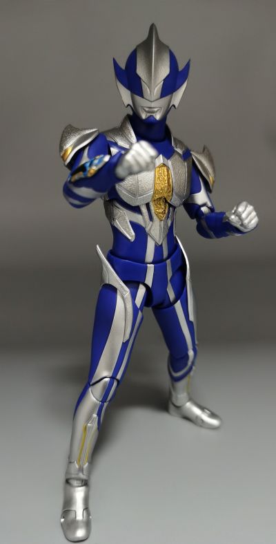 S.H.Figuarts  猎手骑士剑