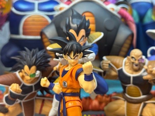 S.H.Figuarts 孙悟空&孙悟饭-幼年期-&筋斗云 -活动专属版-