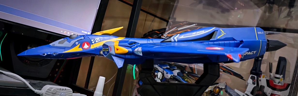 DX超合金 超时空要塞PLUS YF-21（卡尔德·哥文·波文专用机）
