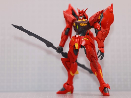 HG  机动战士高达AGE 雷吉鲁斯高达