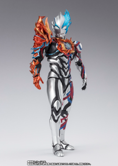 S.H.Figuarts 布莱泽奥特曼 法多兰盔甲