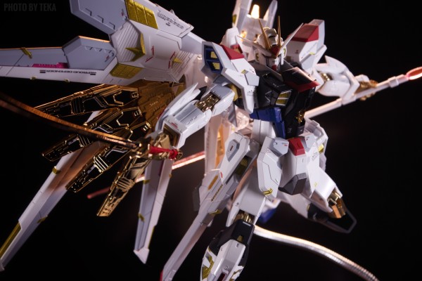 超合金  非凡强袭自由高达