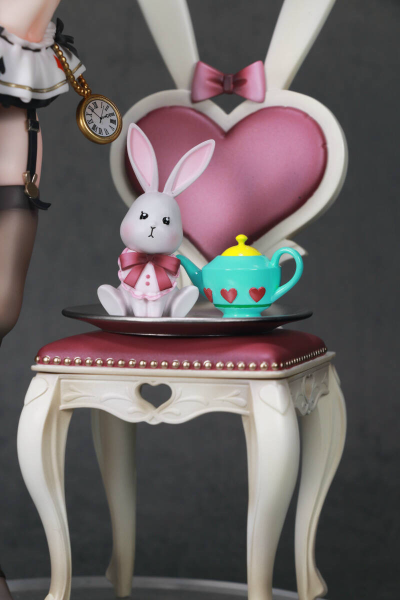 丽娜（茶发酱）与丽莎（金发酱）