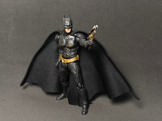S.H.Figuarts 黑暗骑士 蝙蝠侠