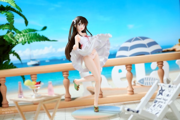 杂志封面少女 彩濑凉子
