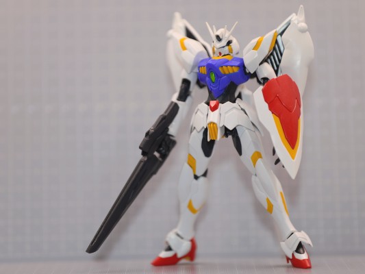 HG  机动战士高达AGE 雷吉鲁斯高达