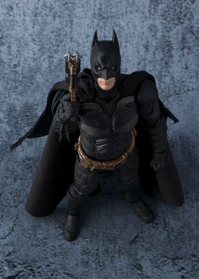 S.H.Figuarts 黑暗骑士 蝙蝠侠
