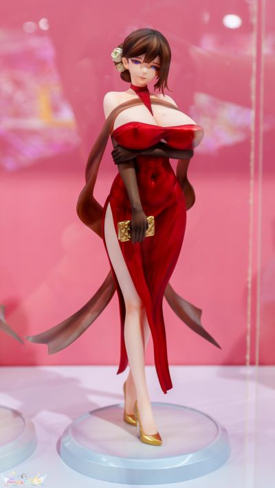 胜利女神：妮姬 露菲