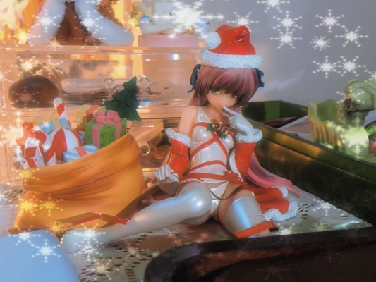 白色学校泳装圣诞装饰