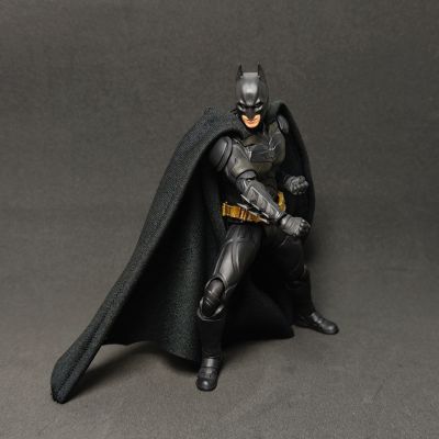 S.H.Figuarts 黑暗骑士 蝙蝠侠