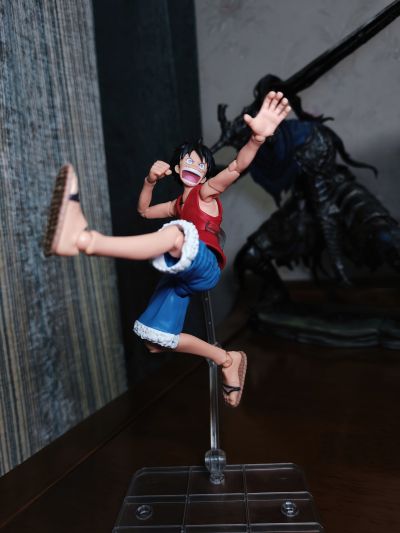 S.H.Figuarts   蒙奇·D·路飞-冒险的序幕-