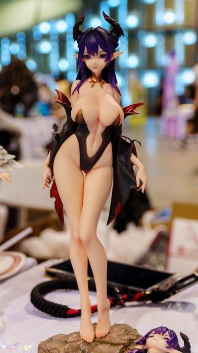 蚀欲魔女 莉莉安娜 追视眼2.0